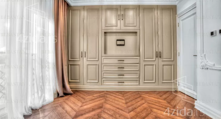 Petosoban stan | 4zida