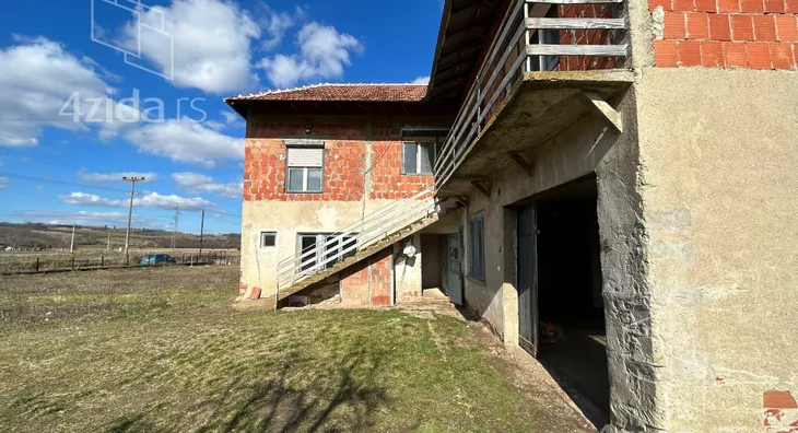 2-etažna kuća | 4zida