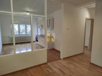 Železnička stanica | 4zida.rs