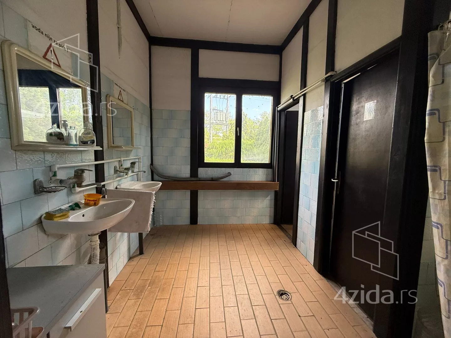 Proizvodni pogon | 4zida