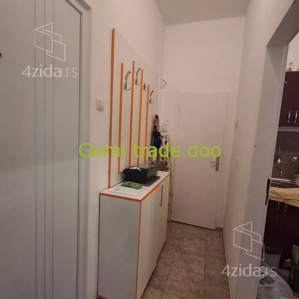 Kancelarija | 4zida