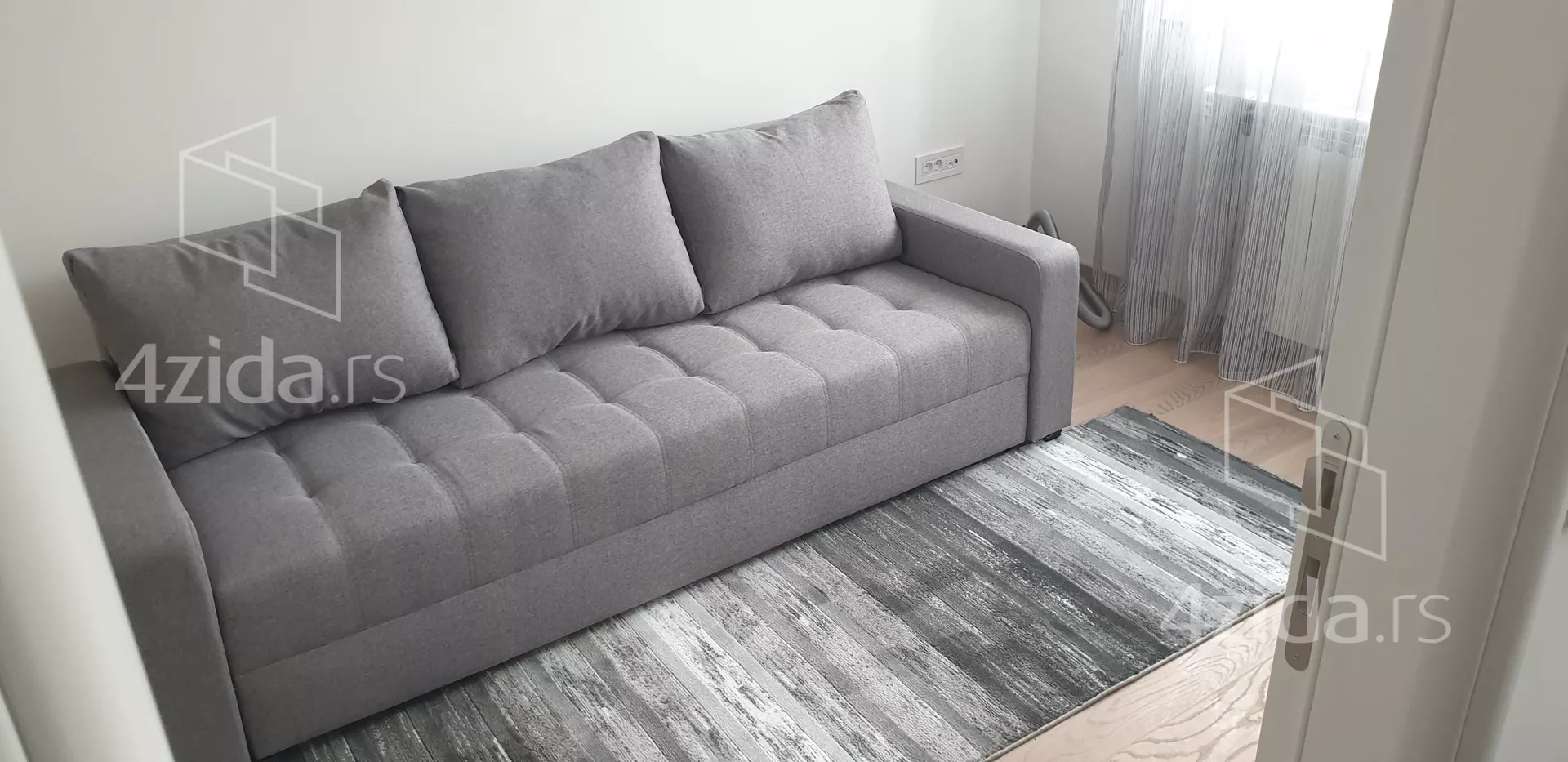 Troiposoban stan | 4zida