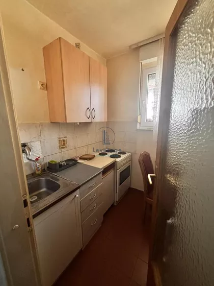 Ratka Mitrovića | 4zida.rs