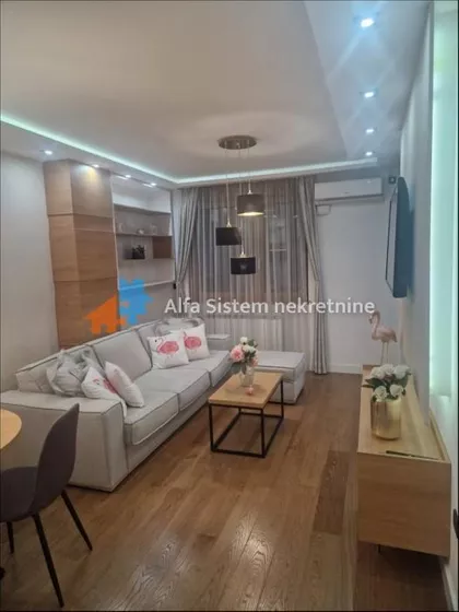 Južni Bulevar | 4zida.rs