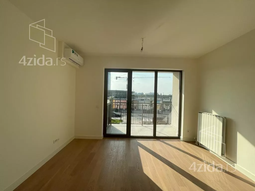 Garsonjera | 4zida