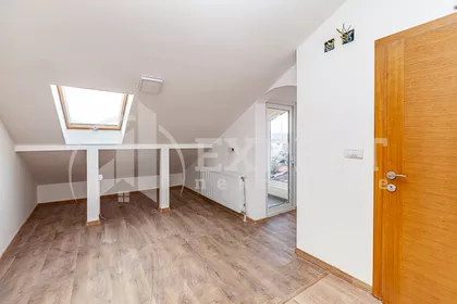 Jahorinska | 4zida.rs