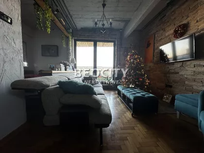 Penthouse,terasa 60m2 | 4zida.rs