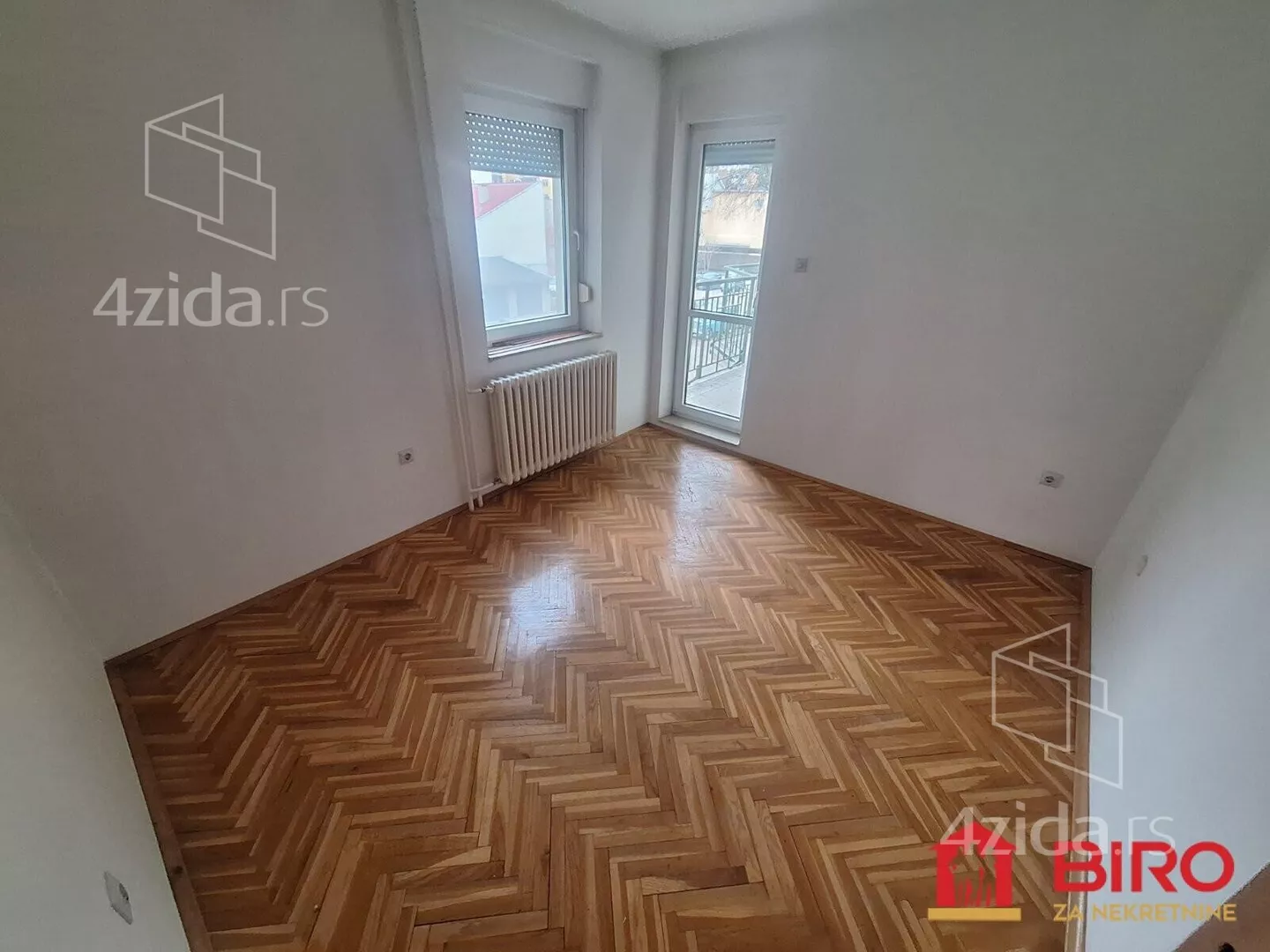 Četvoroiposoban stan | 4zida