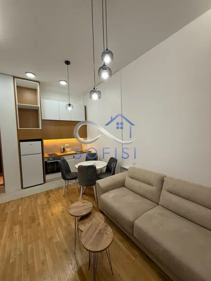 Meteorološka 6 | 4zida.rs