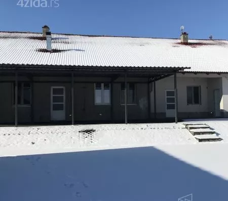 Ugostiteljski objekat | 4zida