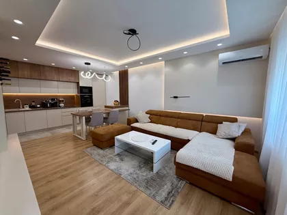 Heroja Sa Košara 7G | 4zida.rs