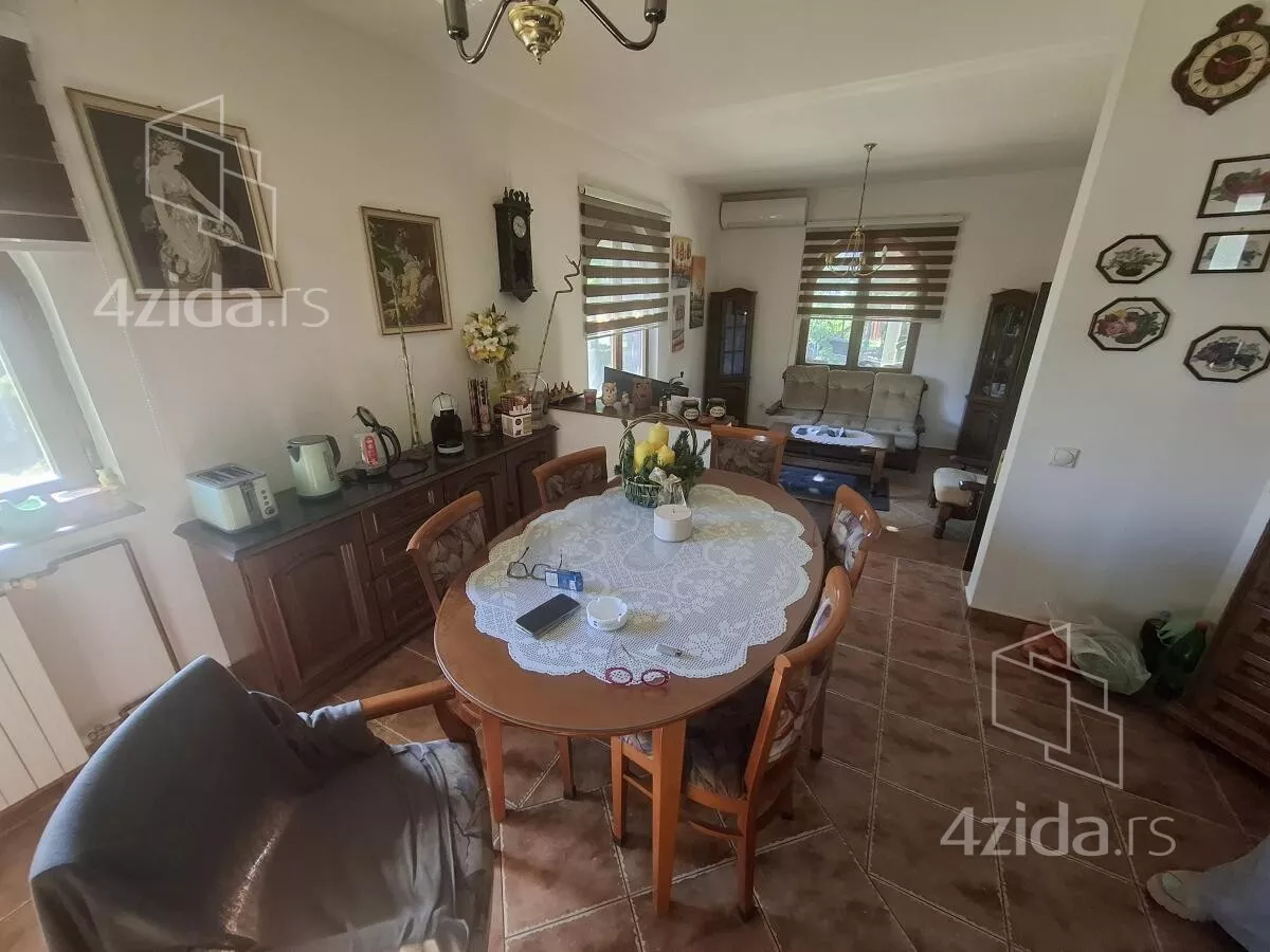 Kuća | 4zida