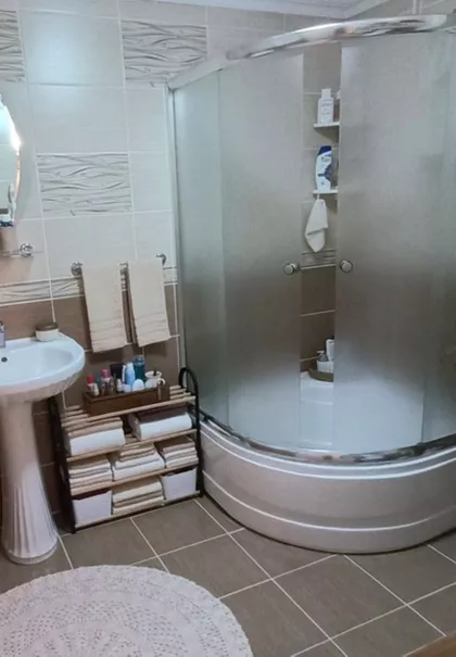 Crveni Krst Vračar | 4zida.rs