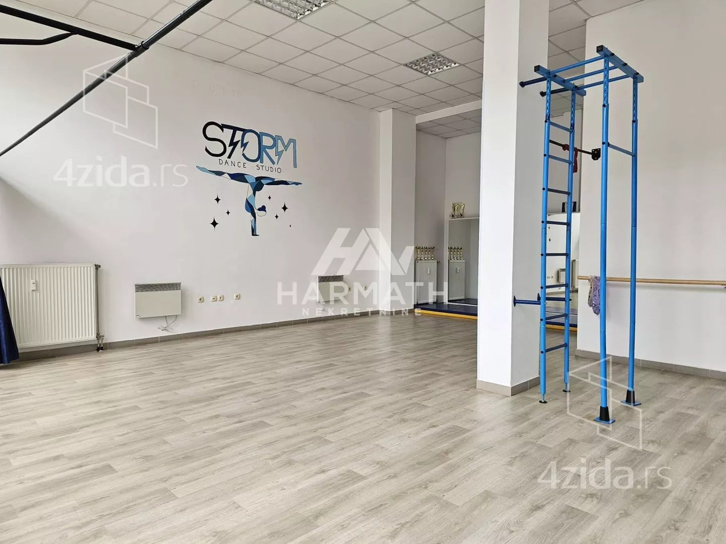 Poslovni prostor | 4zida