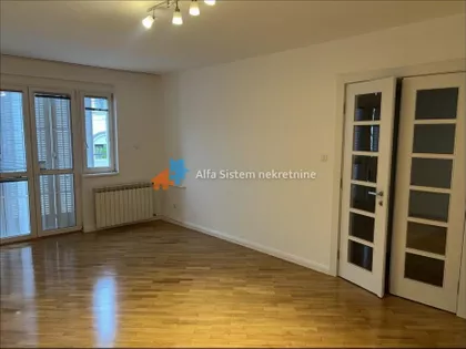 FON - Voždovac | 4zida.rs