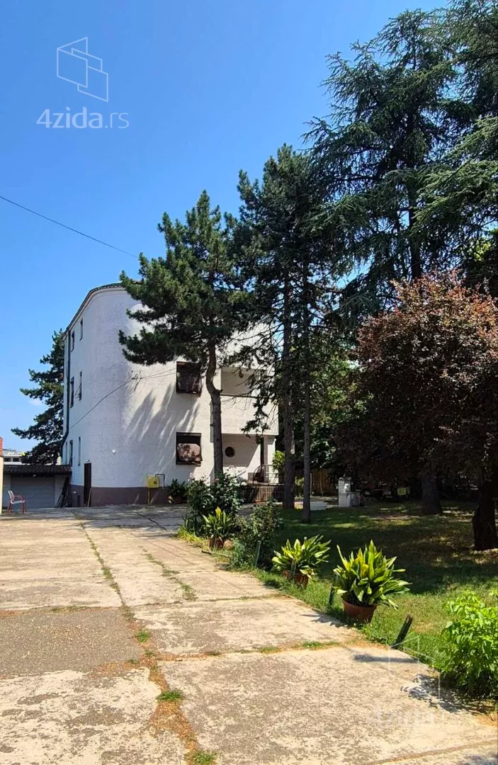 4-etažna kuća | 4zida