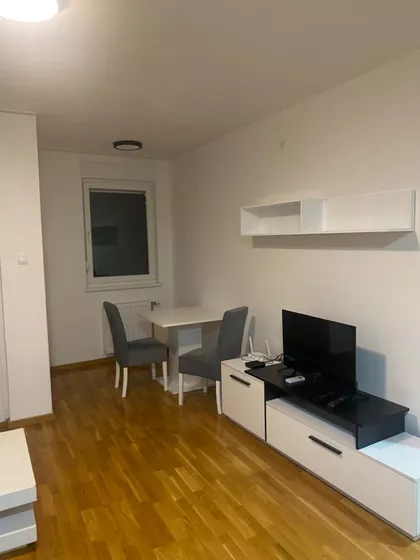 Preradovićeva | 4zida.rs