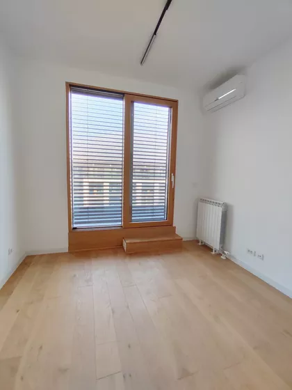 Tadije Sondermajera | 4zida.rs