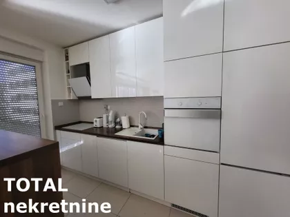 Novi Sad - Centar | 4zida.rs