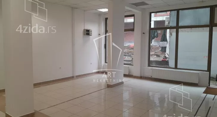Poslovni prostor | 4zida