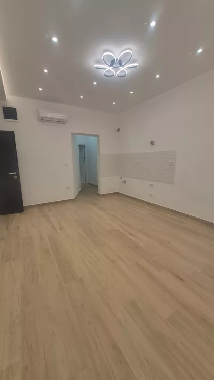 Komnen Barjaktara | 4zida.rs