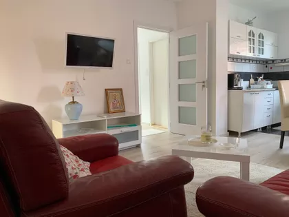 Zemun Polje | 4zida.rs