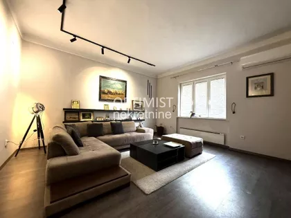 Miše Vujića | 4zida.rs