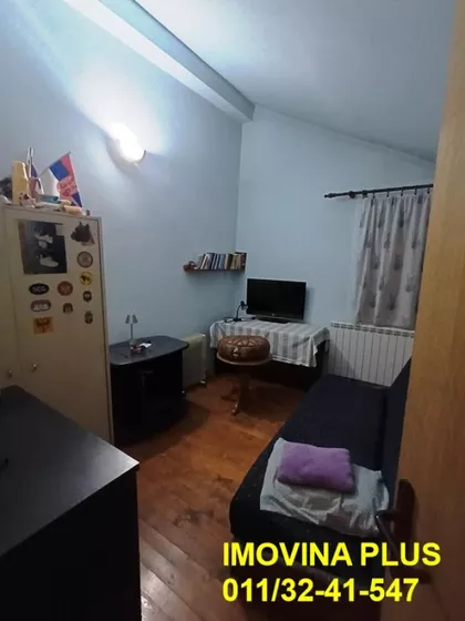 Cara Uroša | 4zida.rs