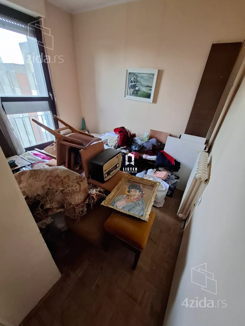 Troiposoban stan | 4zida