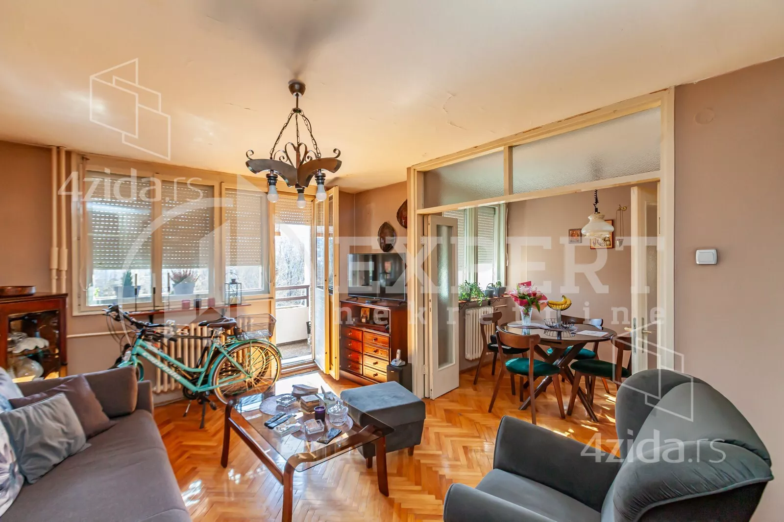 Dvoiposoban stan | 4zida