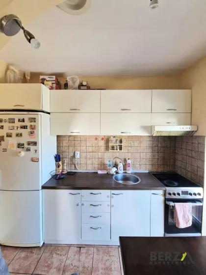 Cara Dušana | 4zida.rs