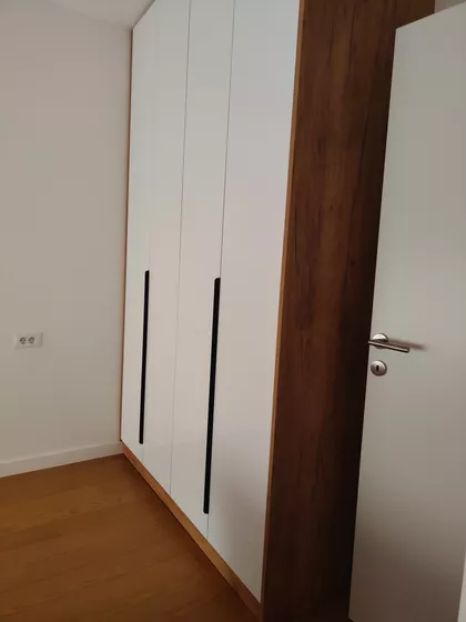 Ustanička 12 | 4zida.rs
