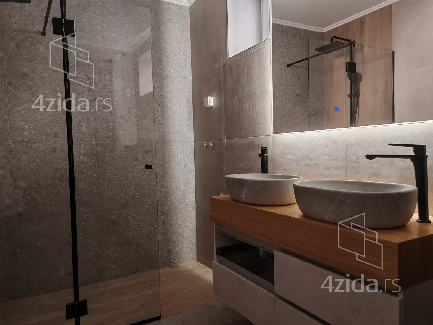 4-etažna kuća | 4zida