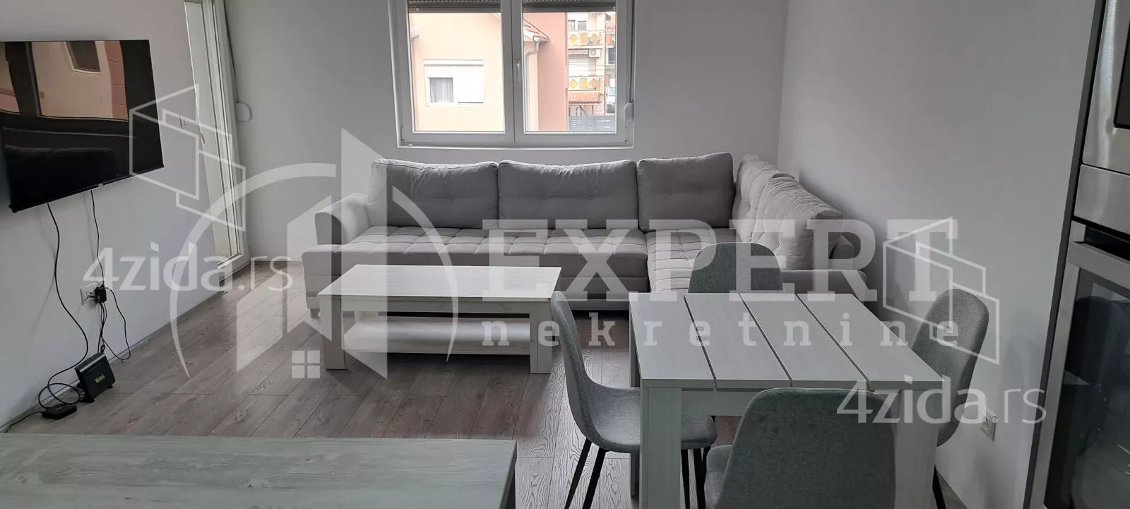 Dvoiposoban stan | 4zida