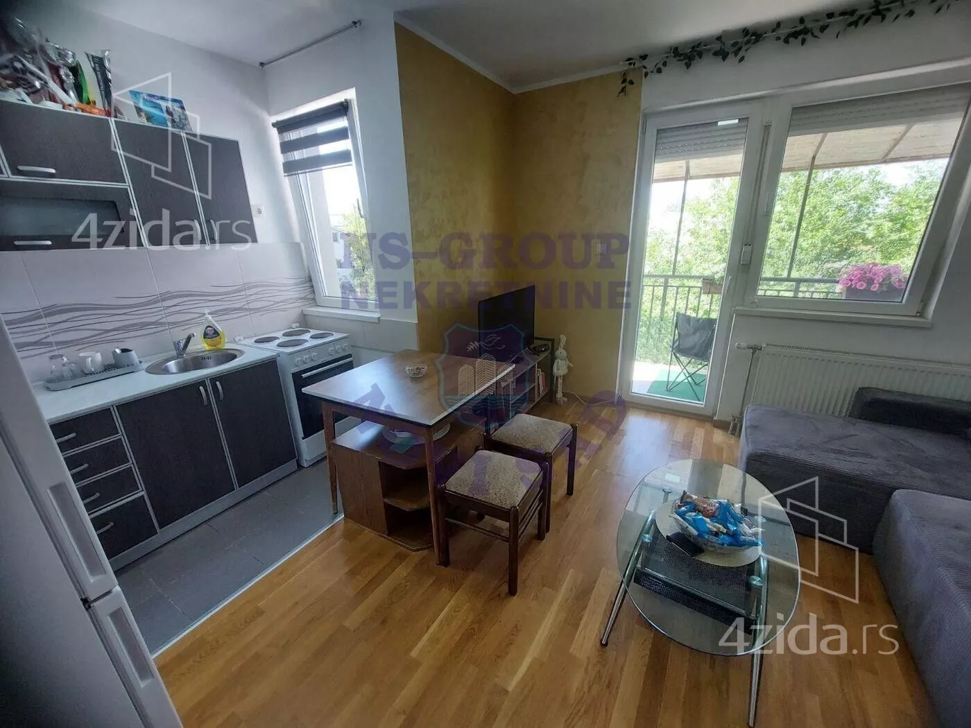 Jednoiposoban stan | 4zida