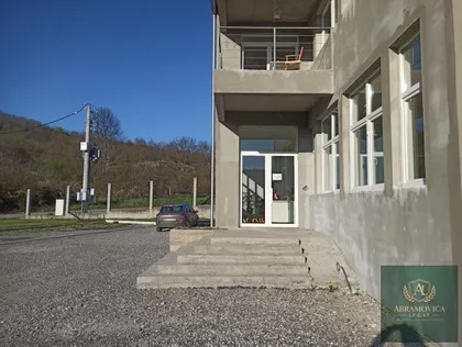 Vrčin | 4zida.rs