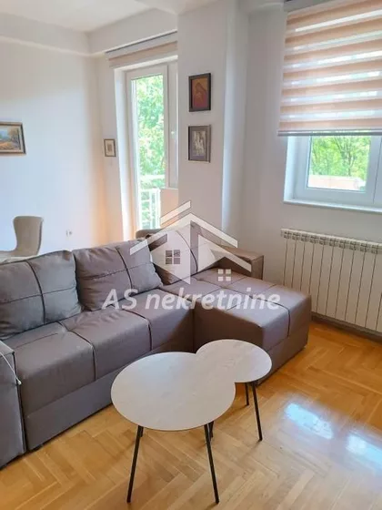 FON - Voždovac | 4zida.rs