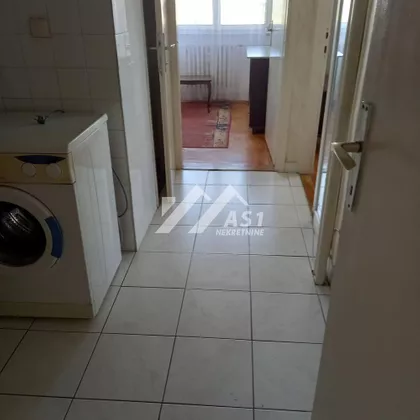 Bulevar Cara Lazara | 4zida.rs