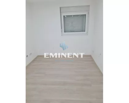 Cara Dušana | 4zida.rs