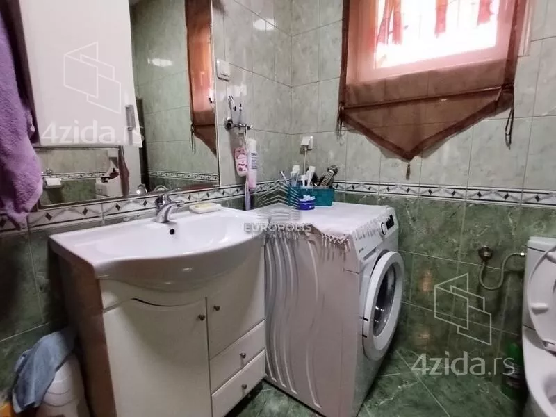 3-etažna kuća | 4zida