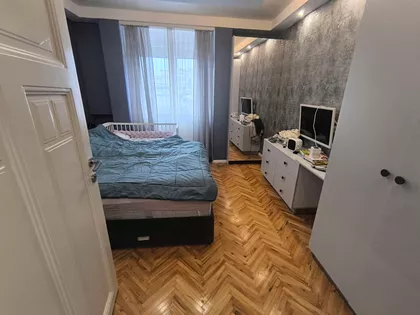 Karađorđeva | 4zida.rs