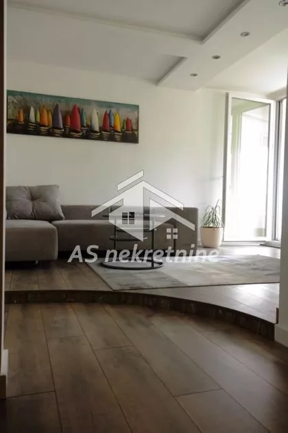 Voždovačka crkva | 4zida.rs