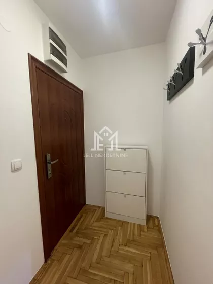 Banatić | 4zida.rs