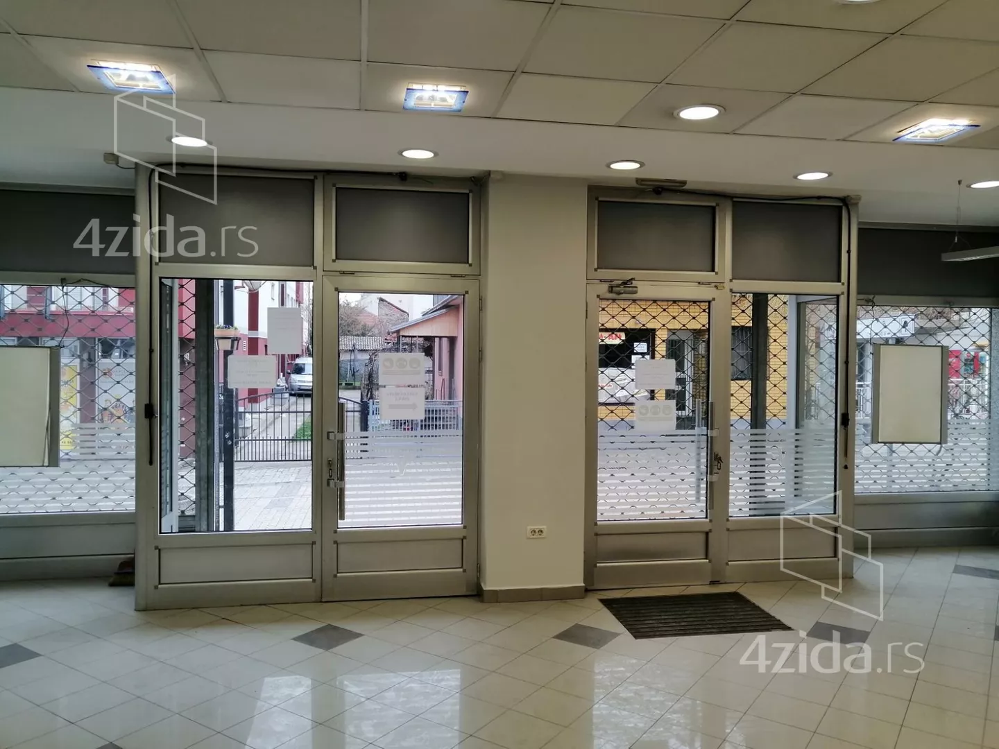 Poslovni prostor | 4zida