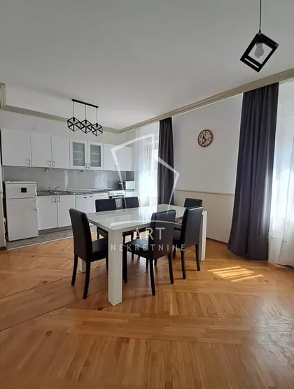Čuburska | 4zida.rs