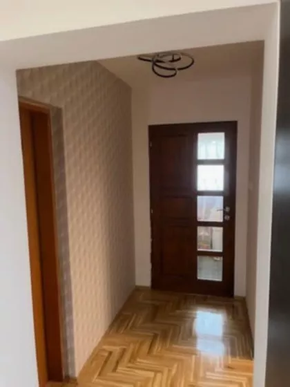 Makova Sedmica | 4zida.rs