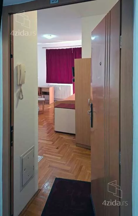 Garsonjera | 4zida