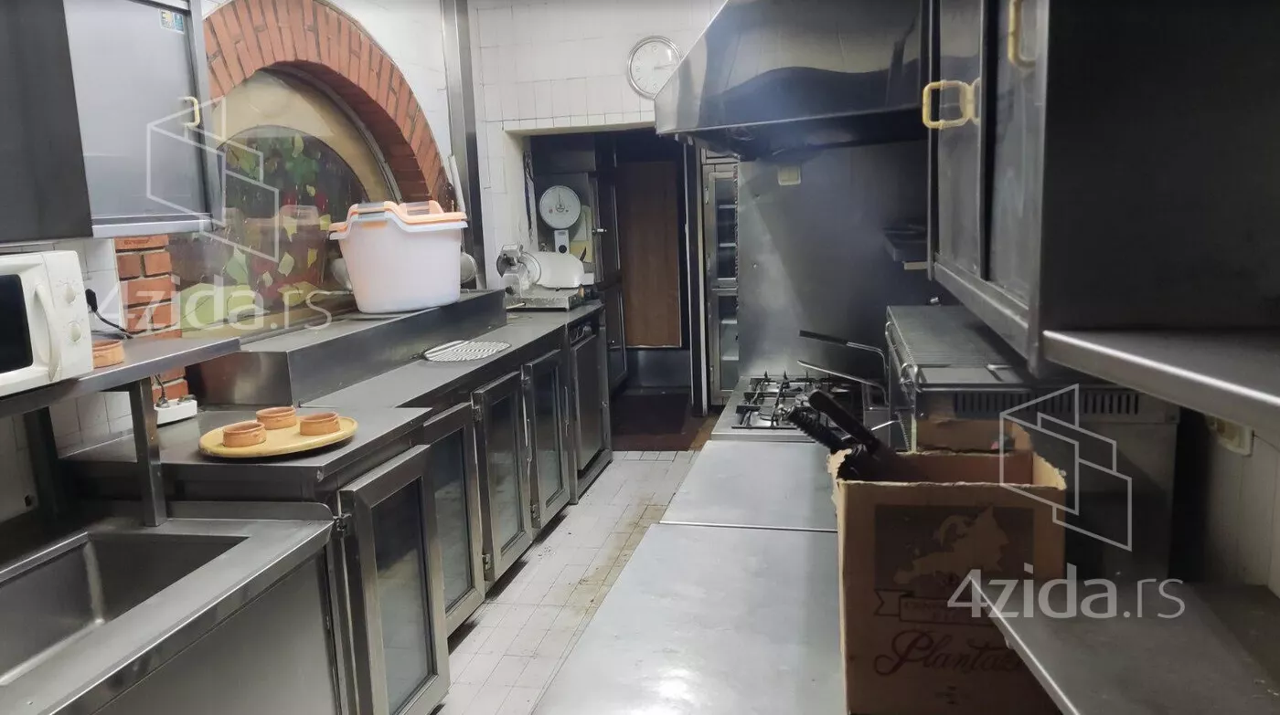 Ugostiteljski objekat | 4zida