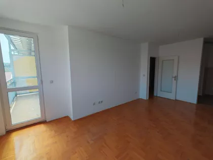 Bulevar Zona 3 | 4zida.rs