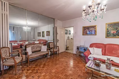 Studentska | 4zida.rs